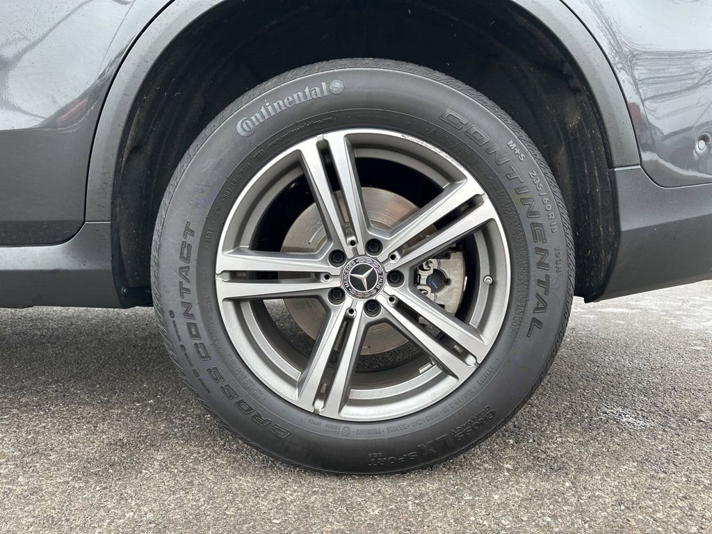 Used 2020 Mercedes-Benz GLC 300 4MATIC image 8