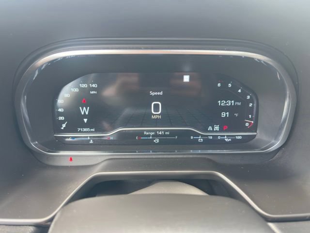Used 2023 GMC Yukon AT4 w/ Technology Package AWD/4WD image 28