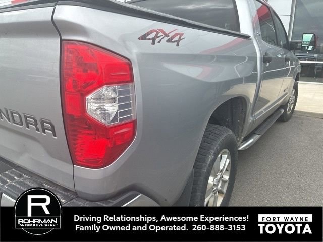 Used 2016 Toyota Tundra SR5 w/ SR5 Upgrade Package AWD/4WD image 5