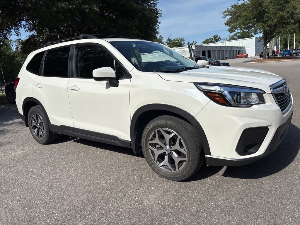 Used 2019 Subaru Forester Premium w/ All-Weather Package AWD/4WD image 1