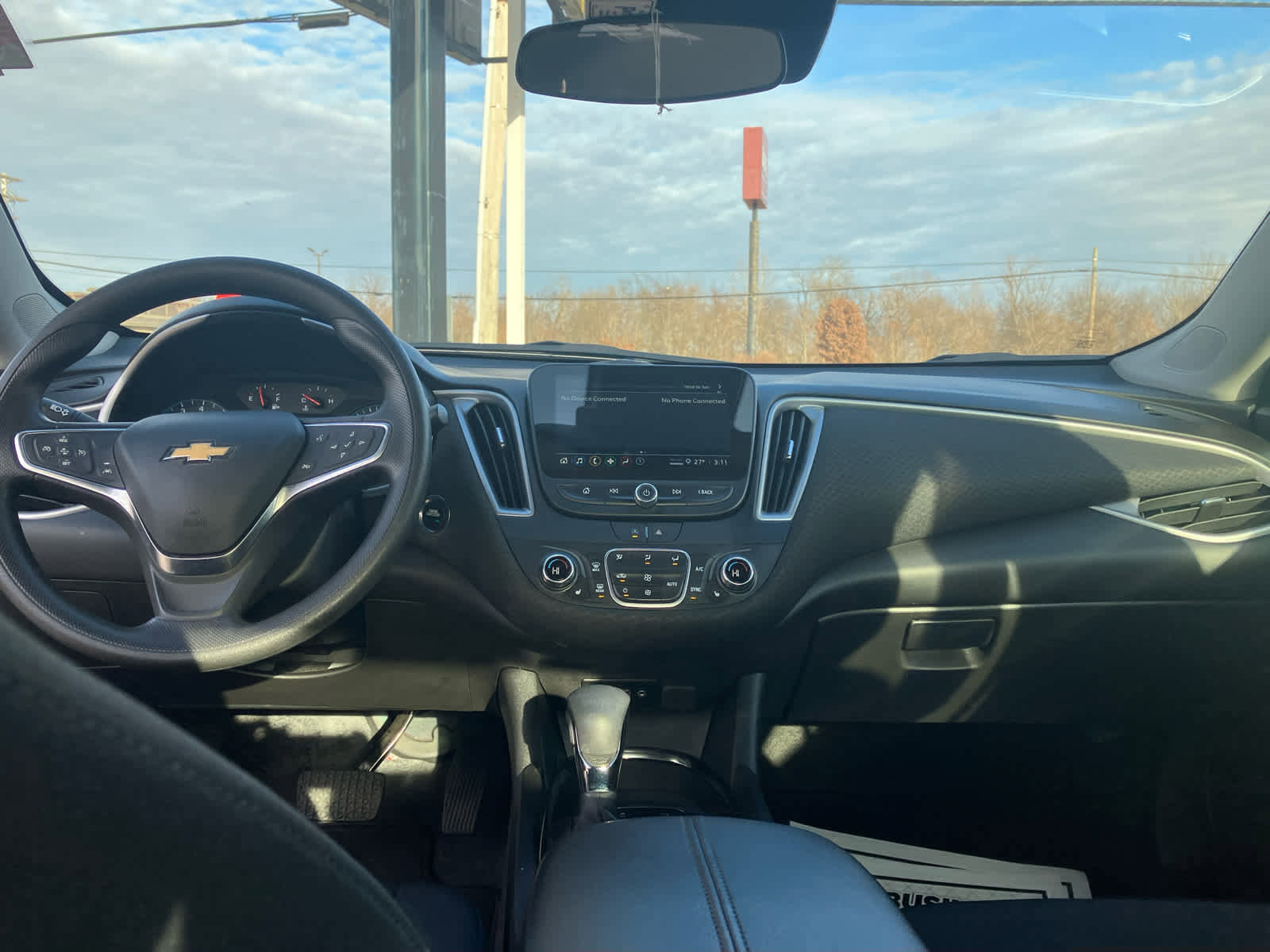Used 2025 Chevrolet Malibu LT image 31