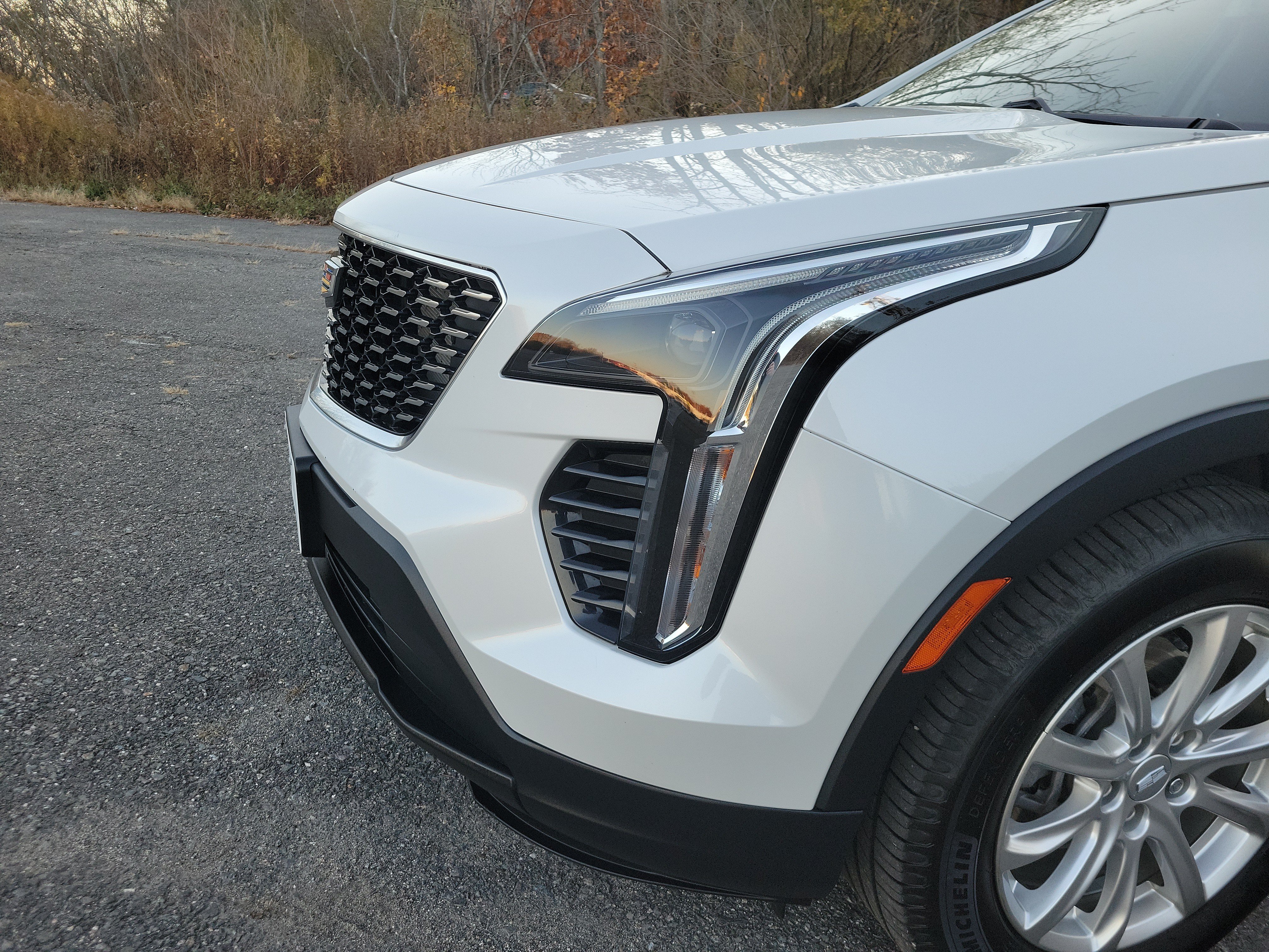 Used 2020 Cadillac XT4 Luxury w/ Cold Weather Package FWD image 9
