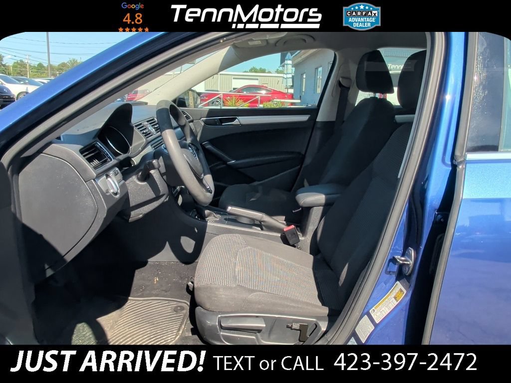 Used 2016 Volkswagen Passat 1.8T S w/ Lighting Package (P06) FWD image 10