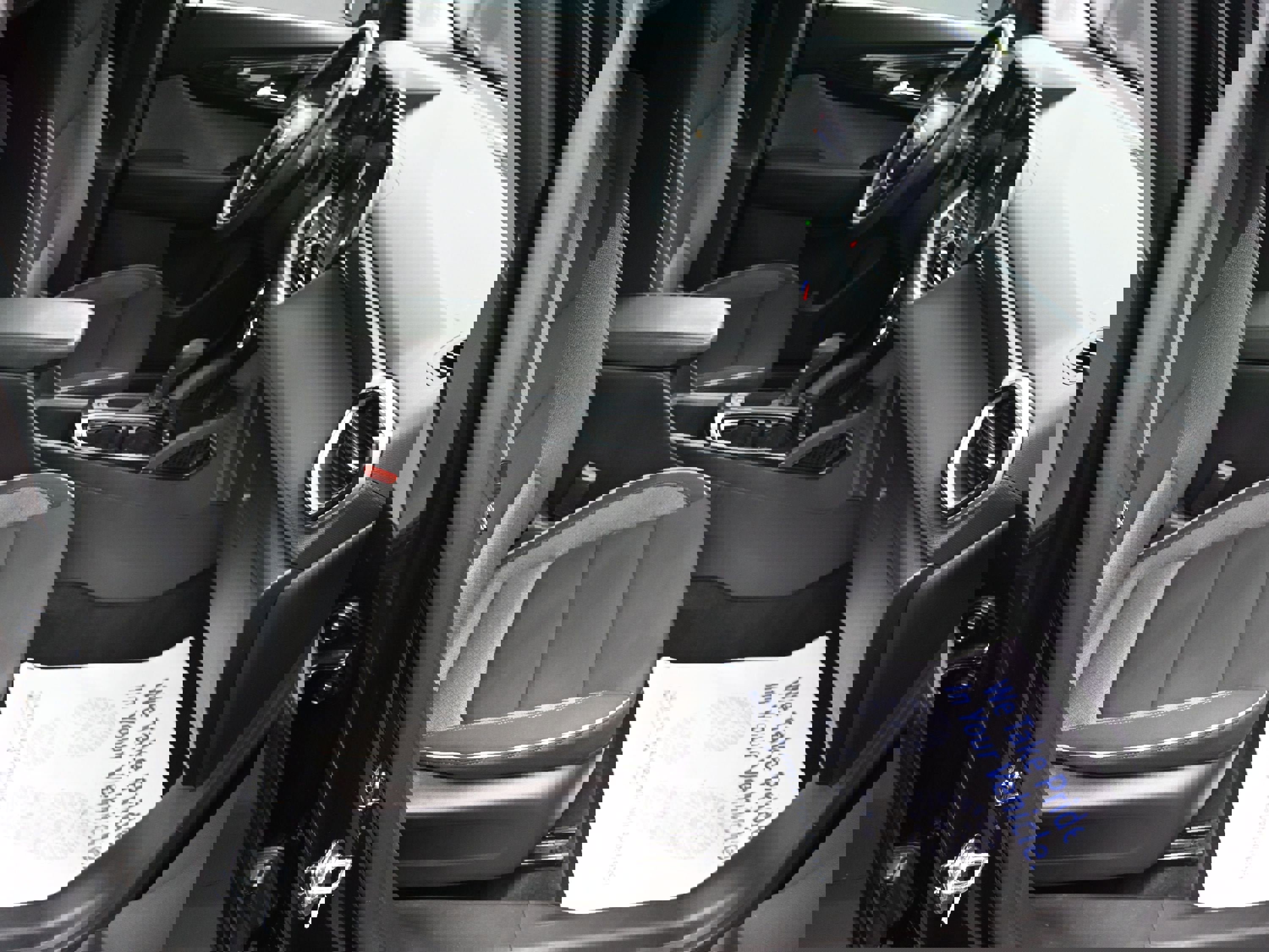 Used 2024 Chevrolet TrailBlazer LT image 29