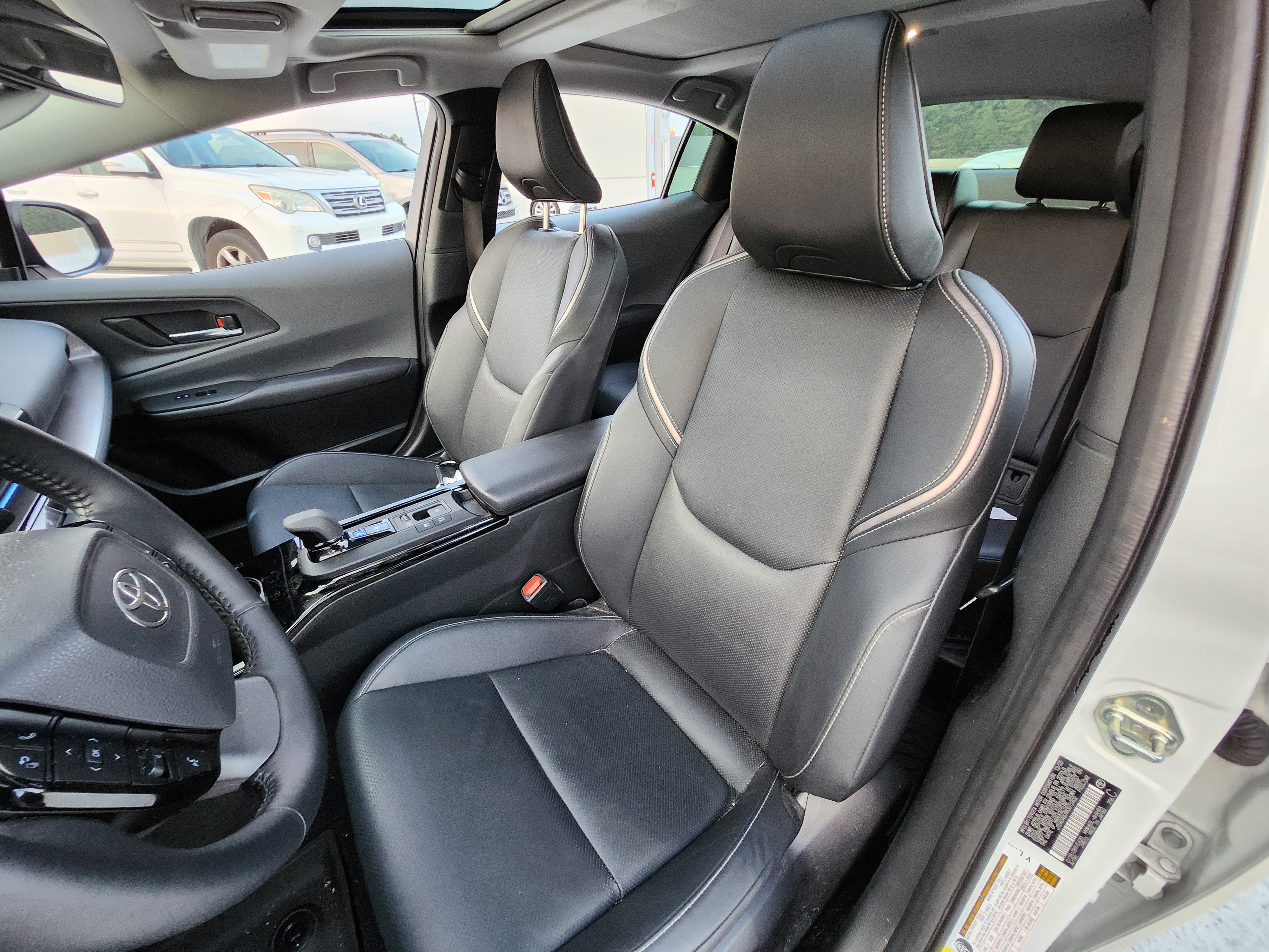 Used 2024 Toyota Prius Limited AWD/4WD image 13