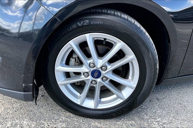 Used 2015 Ford Focus SE image 8