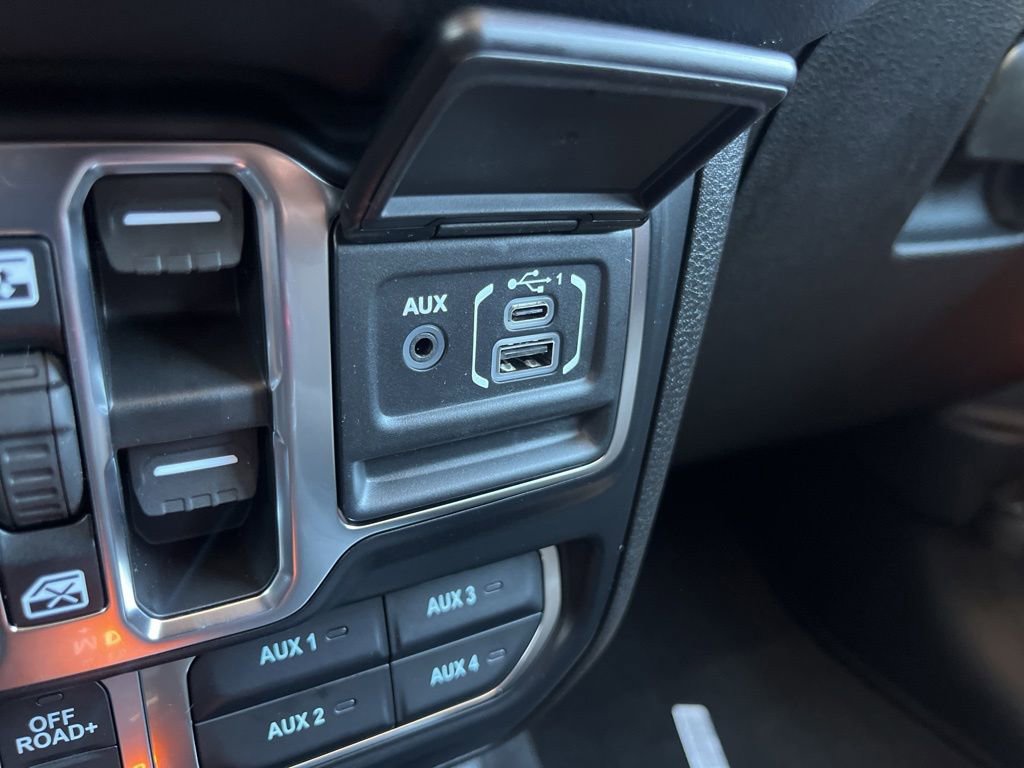 New 2026 Jeep Wrangler Unlimited Rubicon AWD/4WD image 42