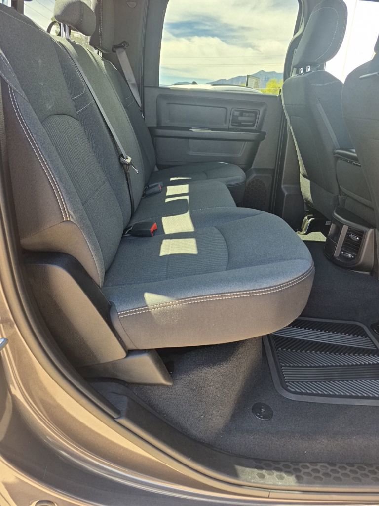 Used 2022 RAM 3500 Tradesman image 31