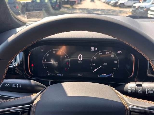 New 2026 Jeep Grand Wagoneer Summit AWD/4WD image 23