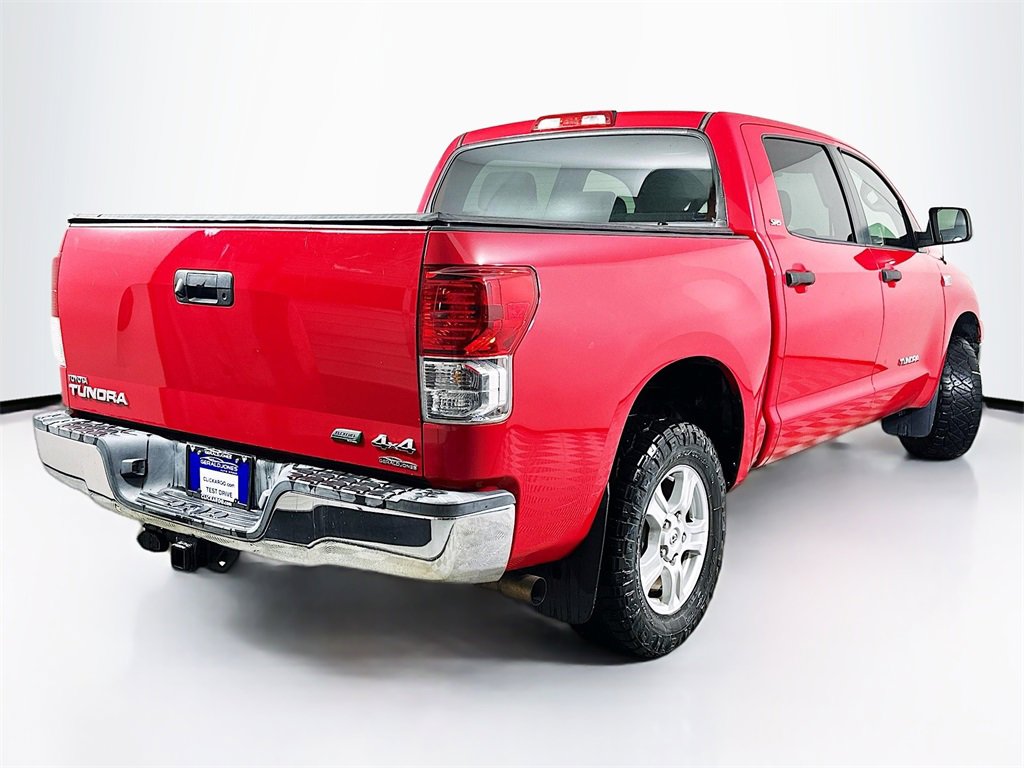 Used 2013 Toyota Tundra 4x4 CrewMax w/ SR5 Pkg image 7