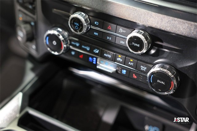 Used 2026 Ford F450 Platinum image 8