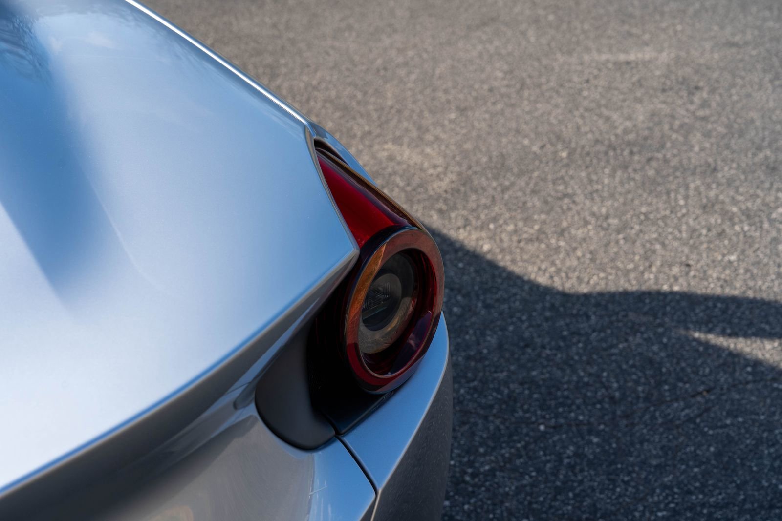 Used 2019 Ferrari Portofino image 17