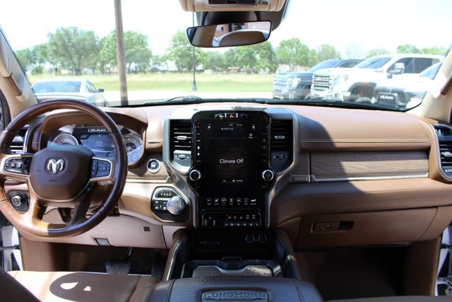 Used 2019 RAM 1500 Limited AWD/4WD image 16