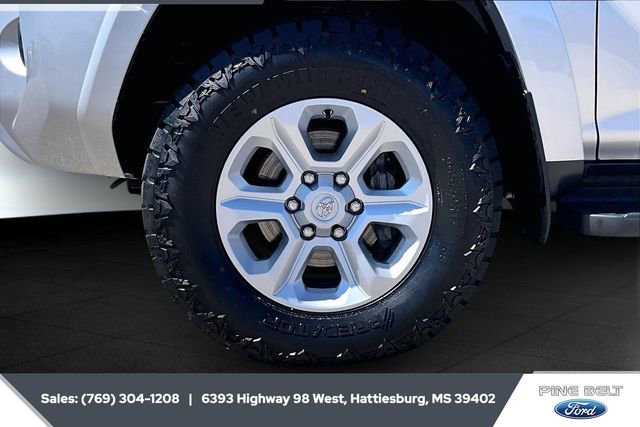 Used 2024 Toyota 4Runner SR5 Premium image 7