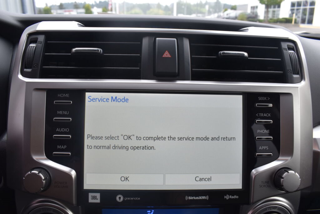 Certified 2024 Toyota 4Runner Limited AWD/4WD image 11