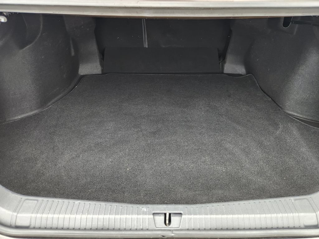 Used 2020 Toyota Avalon XLE w/ Moonroof Package FWD image 36