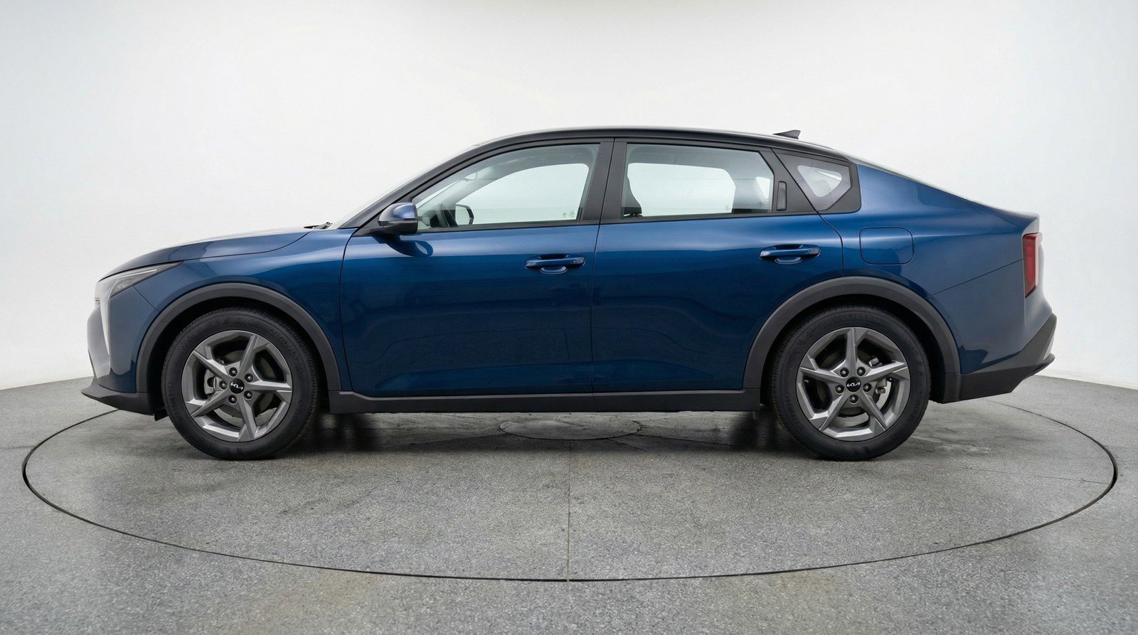 Used 2025 Kia K4 FWD image 5
