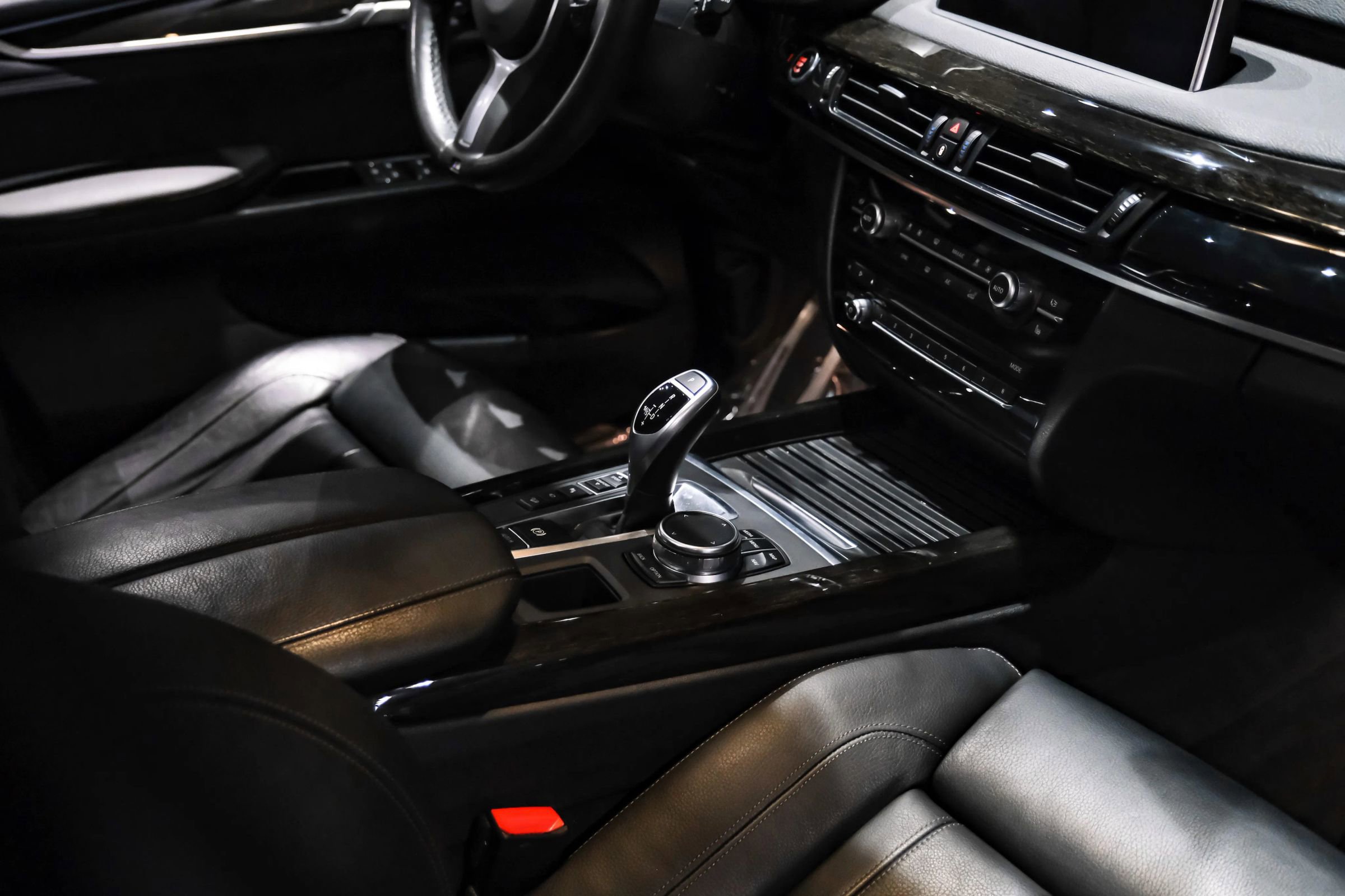 Used 2018 BMW X5 xDrive50i image 22