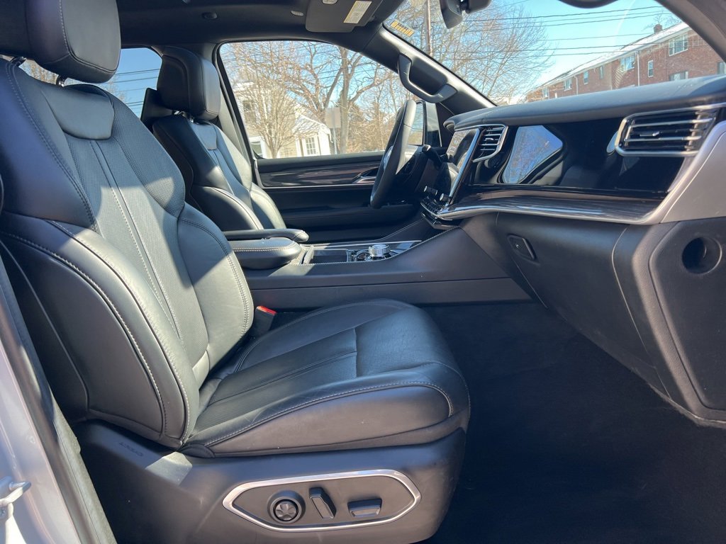 Used 2022 Jeep Wagoneer Series II w/ Premium Group I image 27