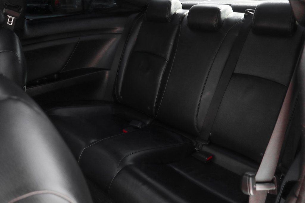 Used 2019 Honda Civic Touring image 18