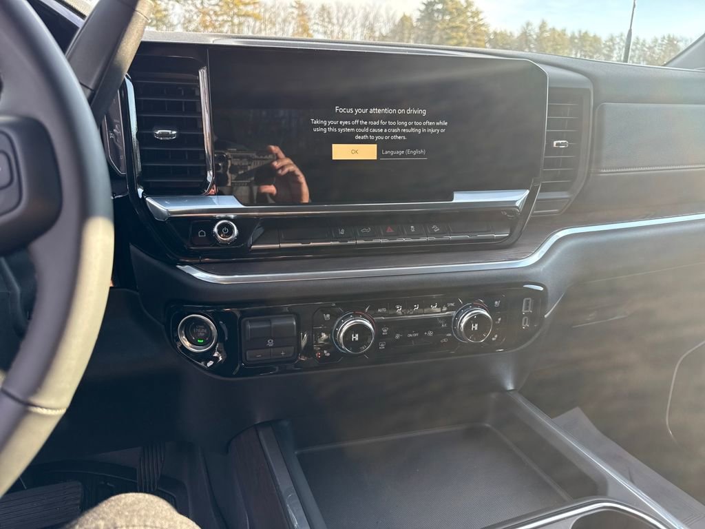 New 2026 GMC Sierra 3500 SLT image 22