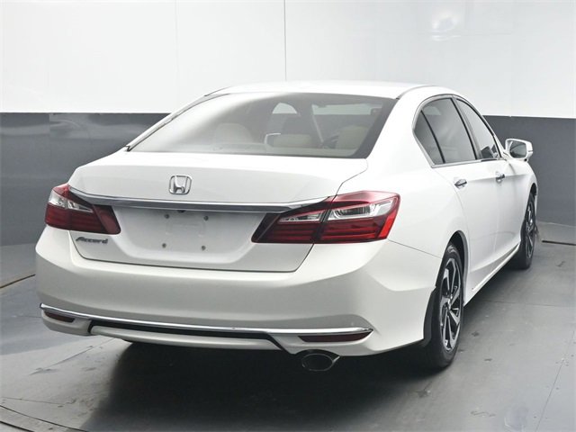 Used 2016 Honda Accord EX-L image 7