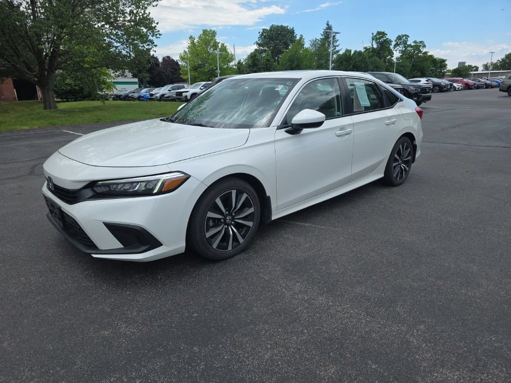Used 2023 Honda Civic EX image 3