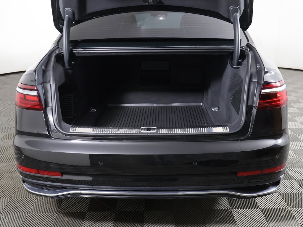 Used 2024 Audi A8 L 3.0T w/ Executive Package image 18