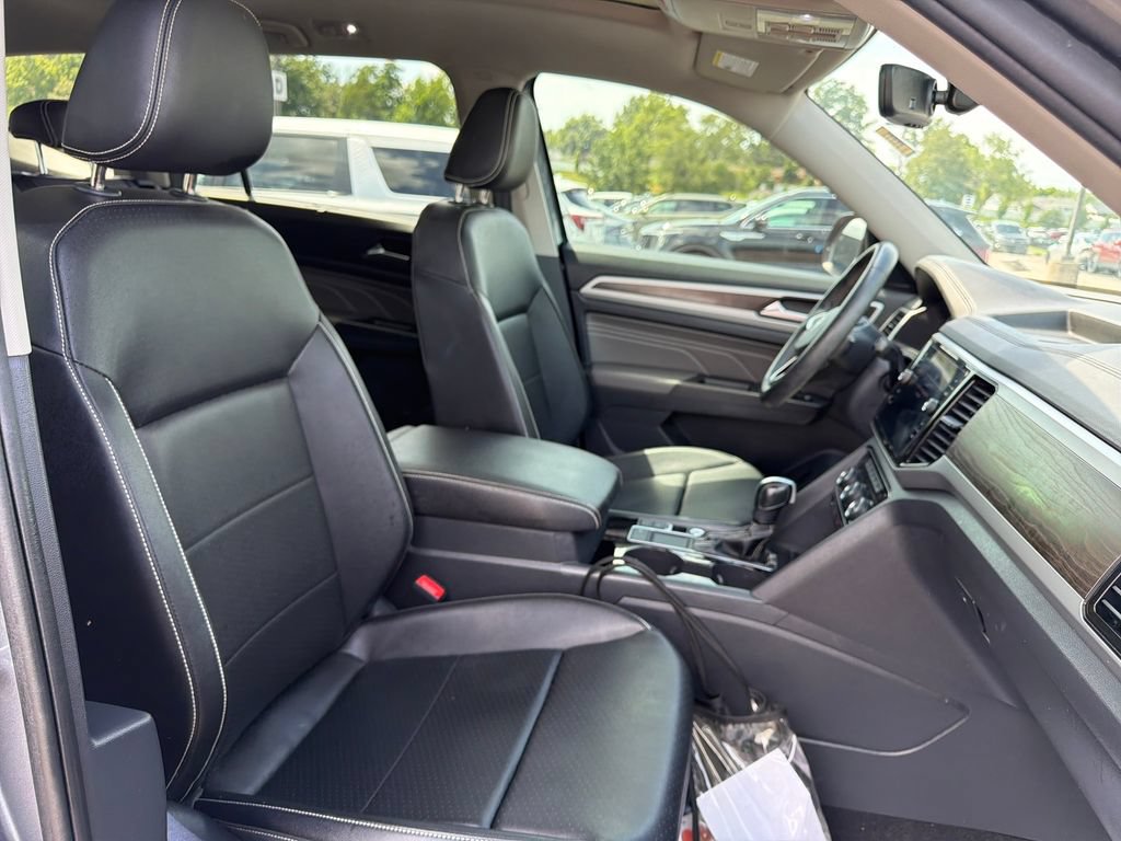 Used 2023 Volkswagen Atlas SE w/ Panoramic Sunroof Package FWD image 51