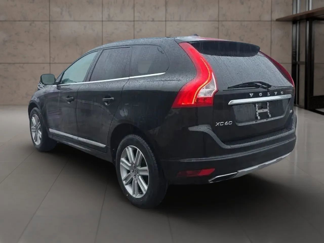 Used 2017 Volvo XC60 T5 Inscription image 6