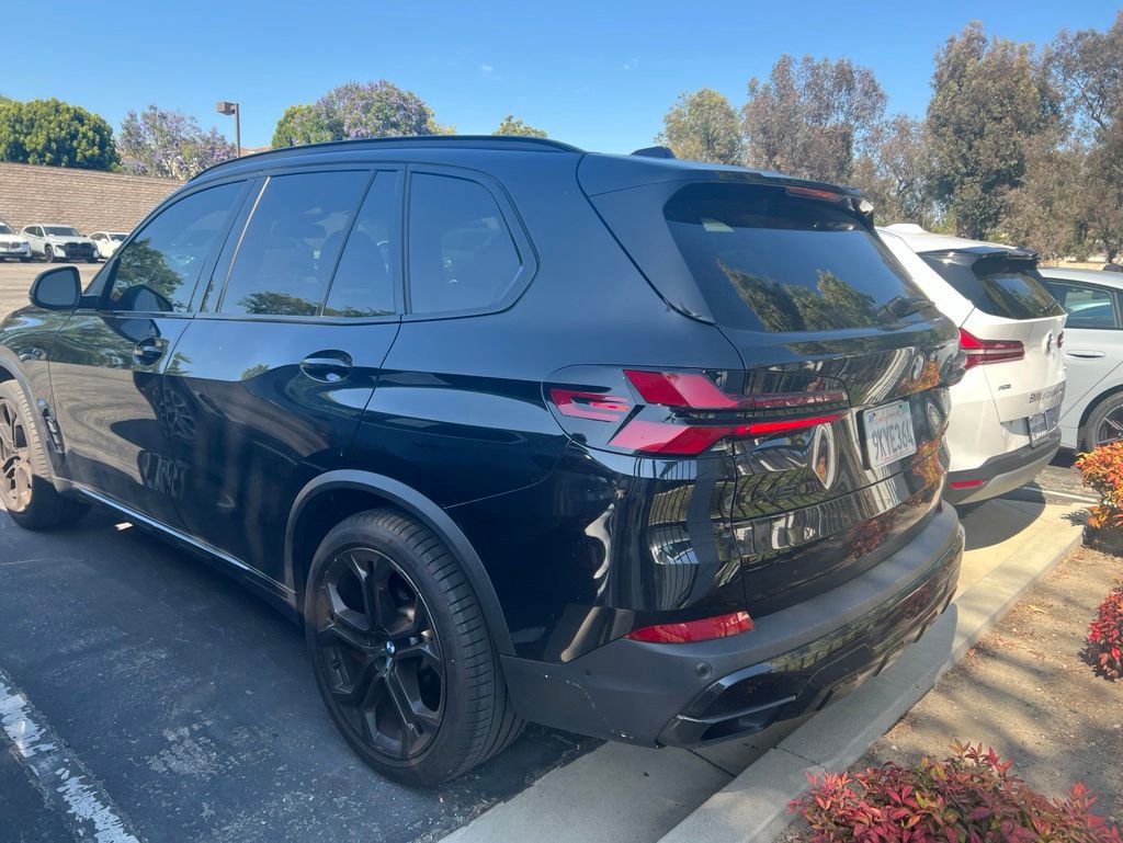 Used 2024 BMW X5 sDrive40i w/ Premium Package RWD image 4