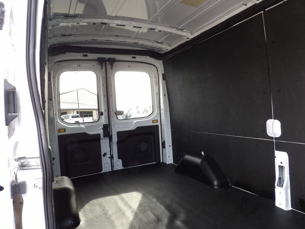 Used 2024 Ford Transit 250 148 Medium Roof w/ Load Area Protection Package RWD image 28