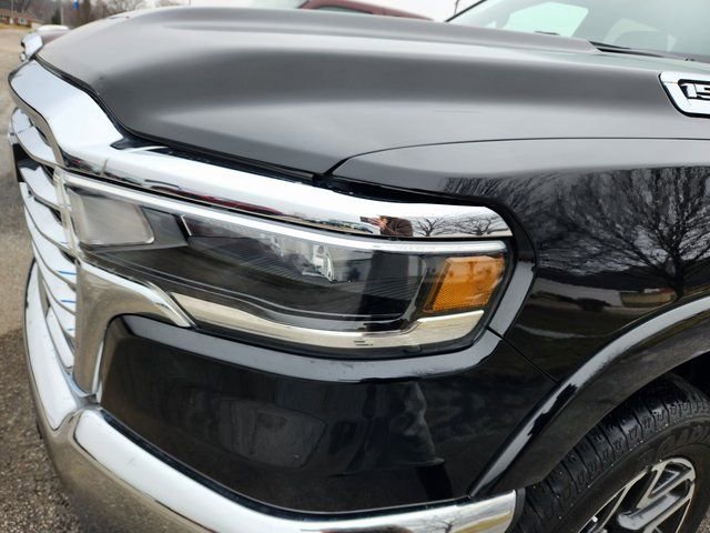 Used 2025 RAM 1500 Laramie image 28