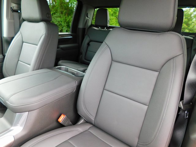 New 2025 Chevrolet Silverado 3500 LTZ w/ LTZ Convenience Package image 20