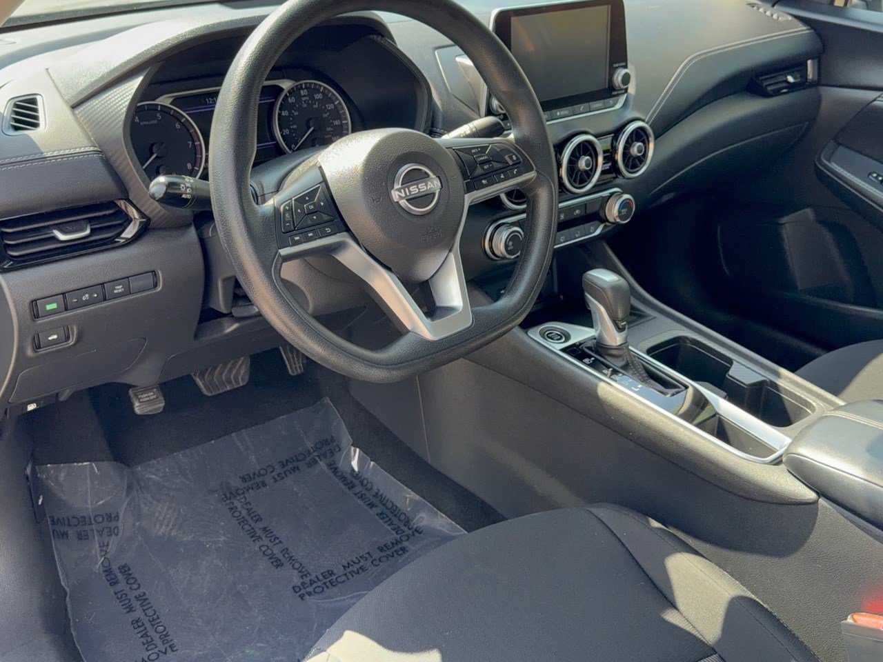 Used 2025 Nissan Sentra SV FWD image 4