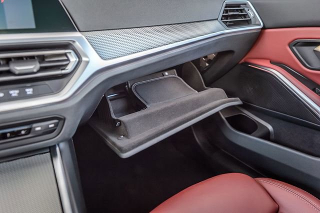 Used 2022 BMW M340i xDrive M340i xDRIVE - WHITE ON RED - w/ Driving Assistance Package image 33