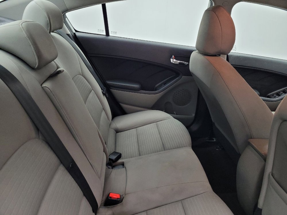 Used 2016 Kia Forte LX w/ LX Popular Plus Package image 19