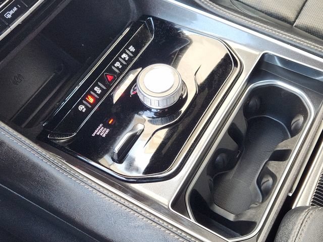 Used 2024 Jeep Wagoneer 4WD w/ Convenience Group I image 22