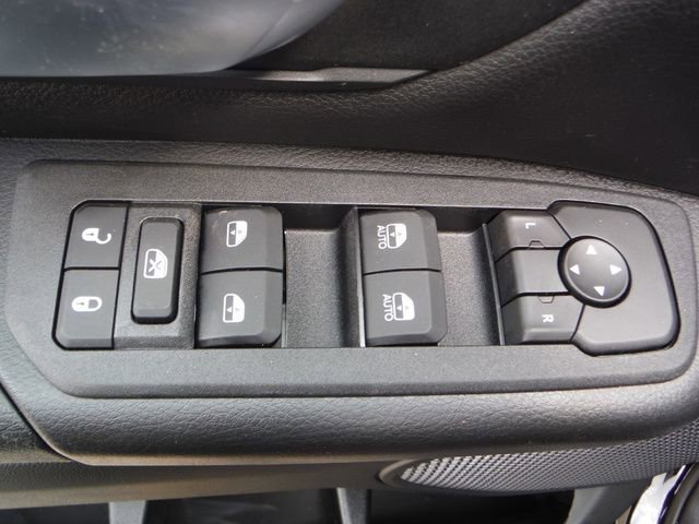 New 2026 RAM 1500 Express AWD/4WD image 17