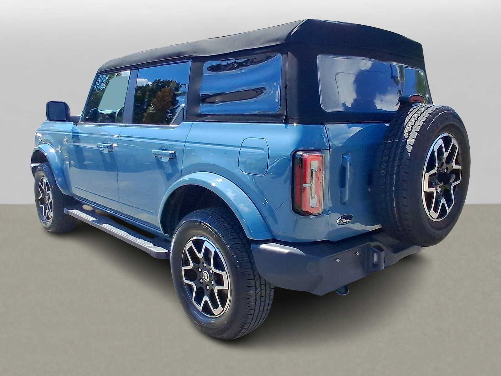 Used 2023 Ford Bronco Outer Banks AWD/4WD image 28