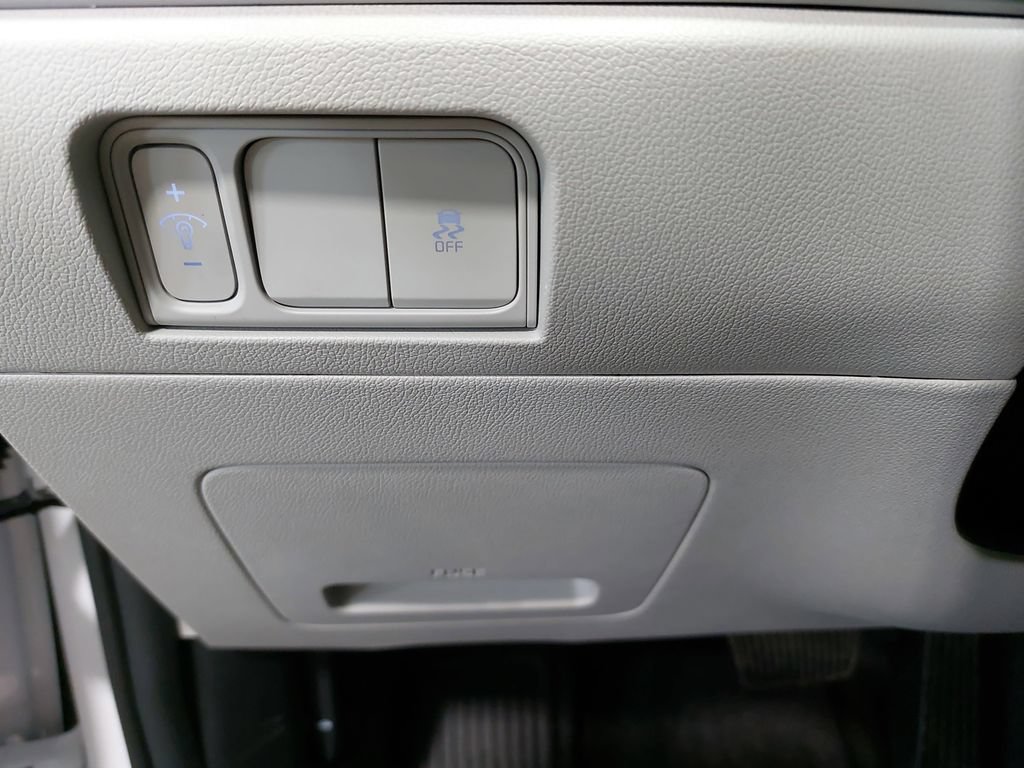 New 2026 Kia Sorento S w/ S Panoramic Sunroof Package FWD image 27