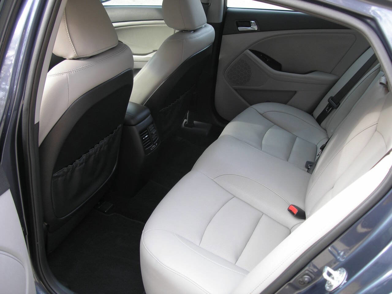 Used 2015 Kia Optima EX w/ EX Premium Package image 4