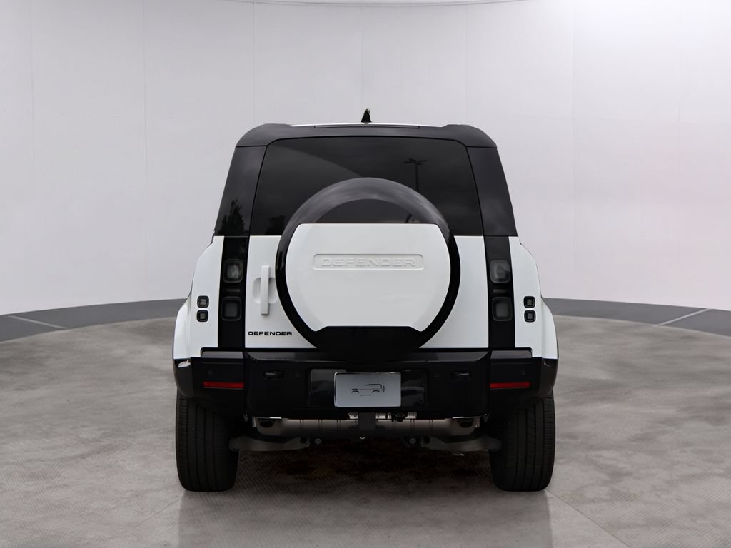 New 2026 Land Rover Defender 110 X-Dynamic SE AWD/4WD image 6