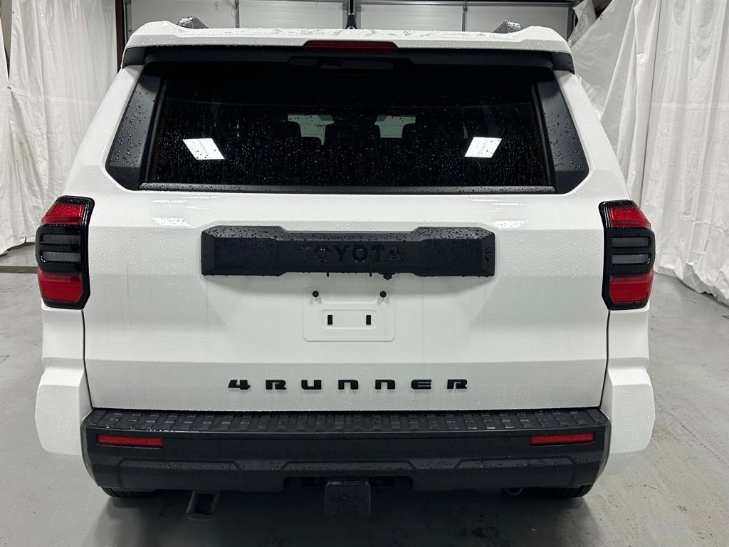 Used 2025 Toyota 4Runner SR5 image 6