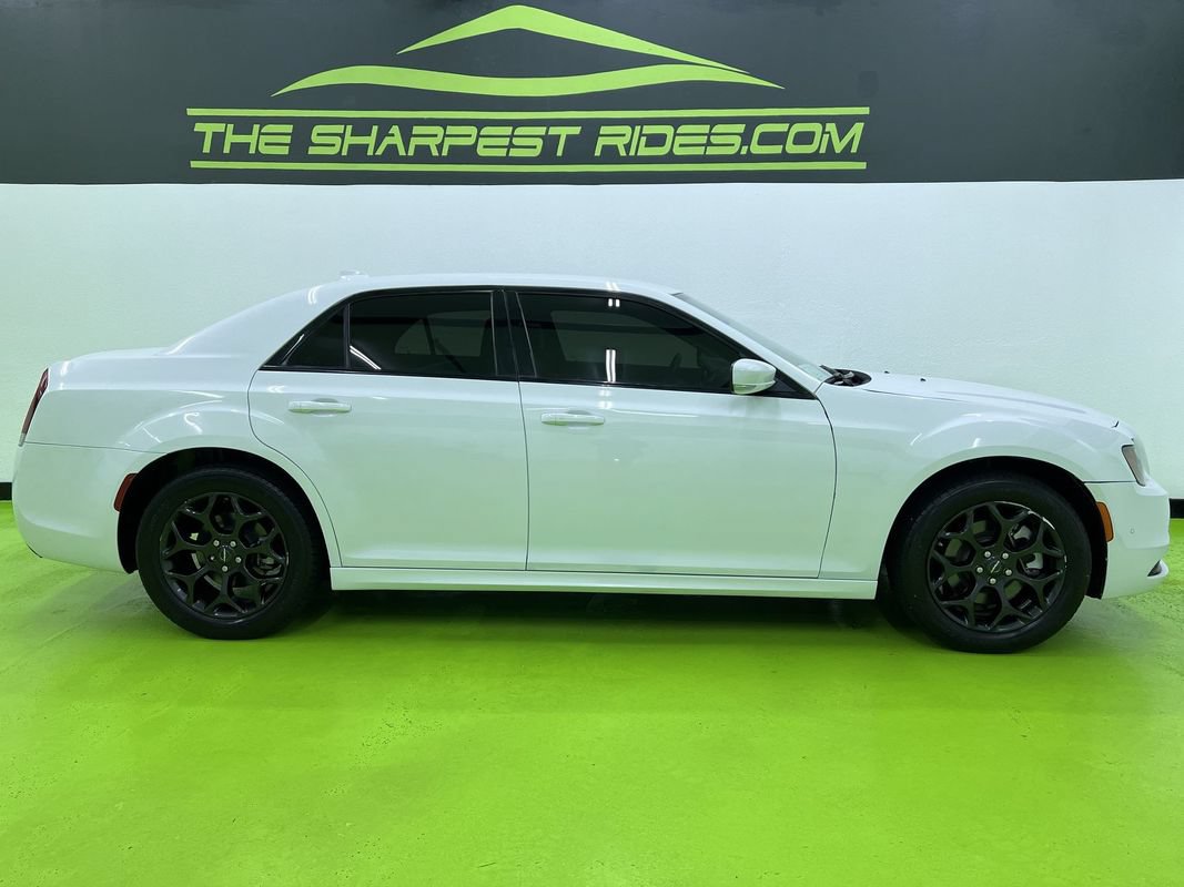 Used 2023 Chrysler 300 Touring L AWD/4WD image 11