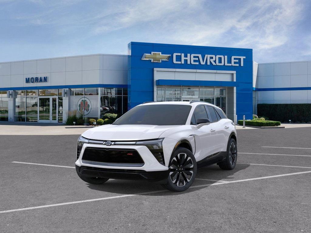 New 2025 Chevrolet Blazer EV RS image 8
