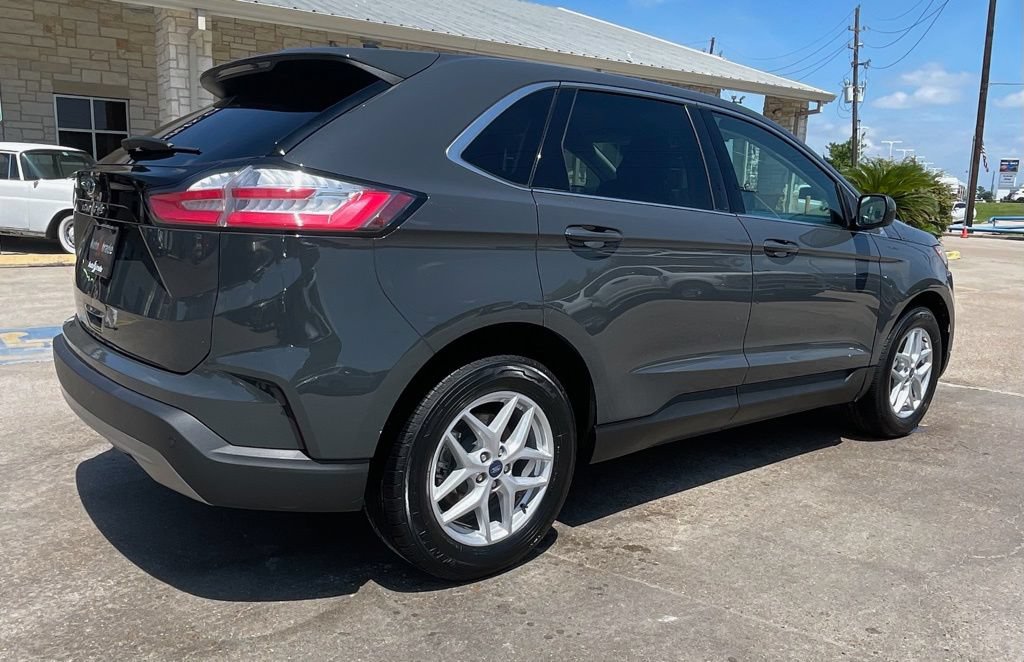 Used 2021 Ford Edge SEL FWD image 5