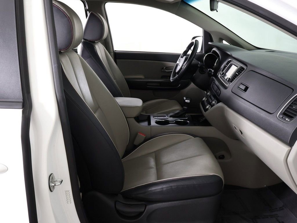 Used 2019 Kia Sedona EX FWD image 27