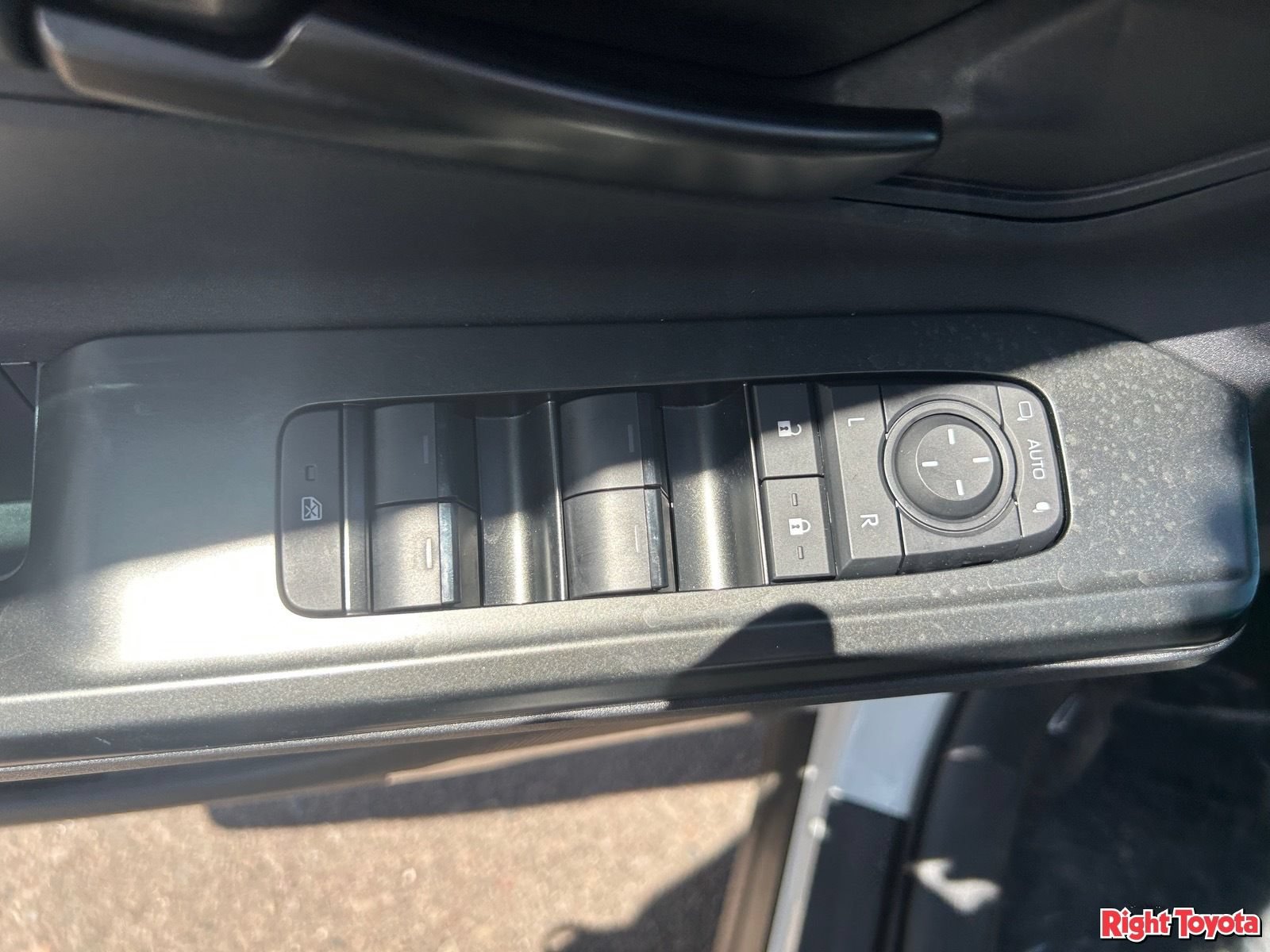 New 2026 Toyota C-HR AWD/4WD image 22