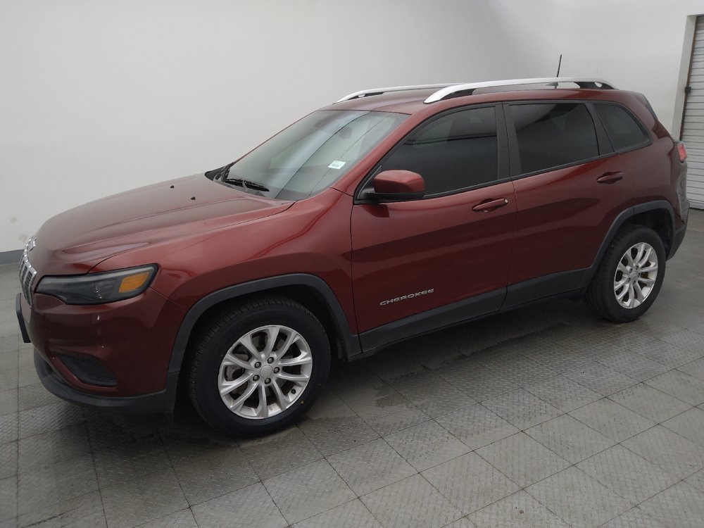 Used 2021 Jeep Cherokee Latitude FWD image 2